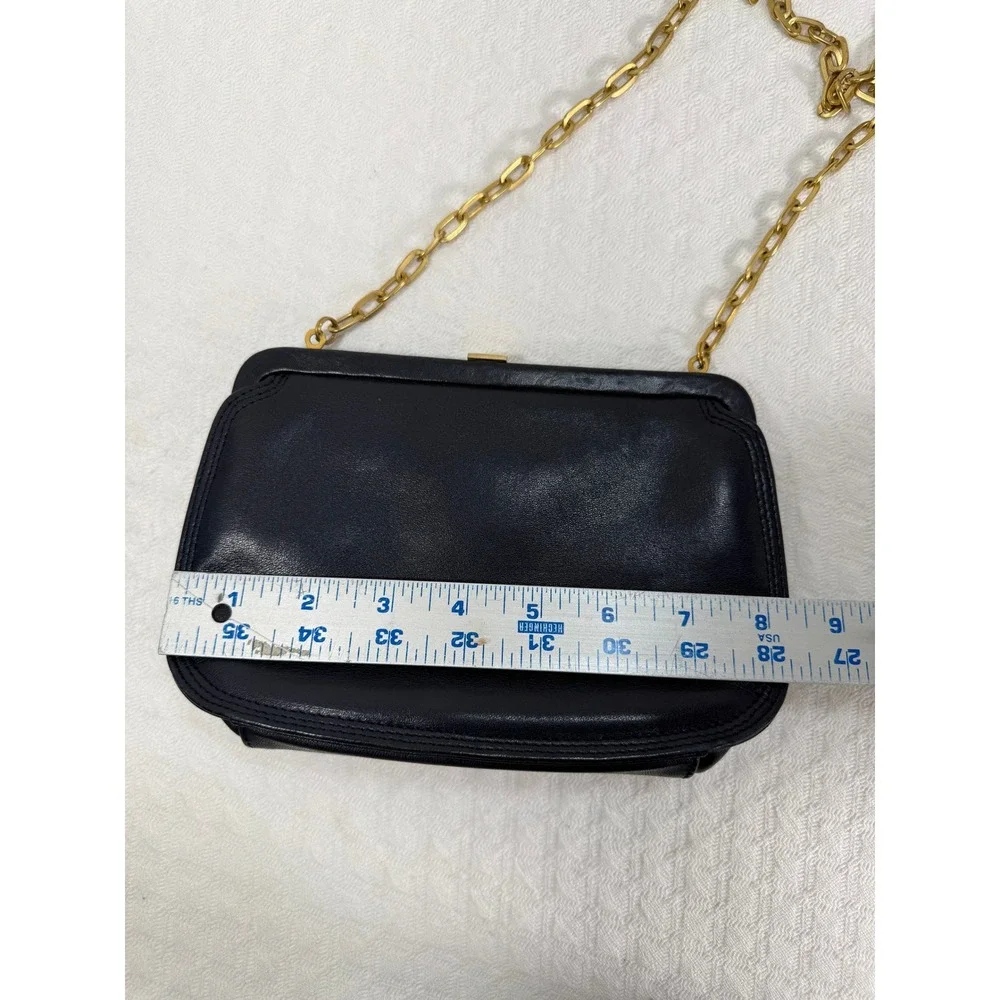 Liz Claiborne Vintage Navy Blue‎ Leather Frame Crossbody Bag Gold Chain Strap